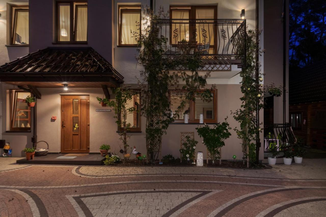 Veranda domy i apartament Pobierowo Exteriör bild